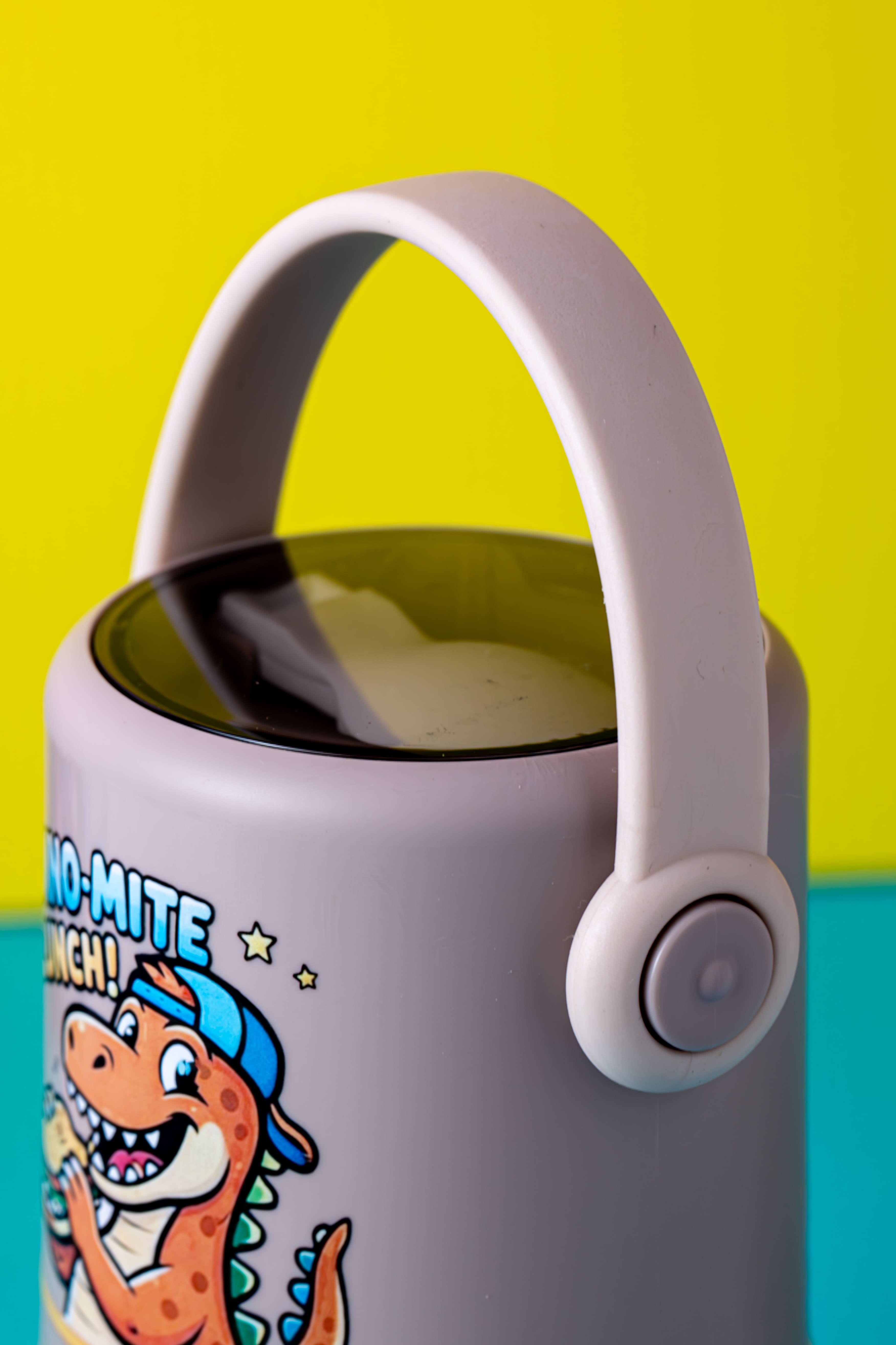 Dino-Mite Lunch – Sand Beige