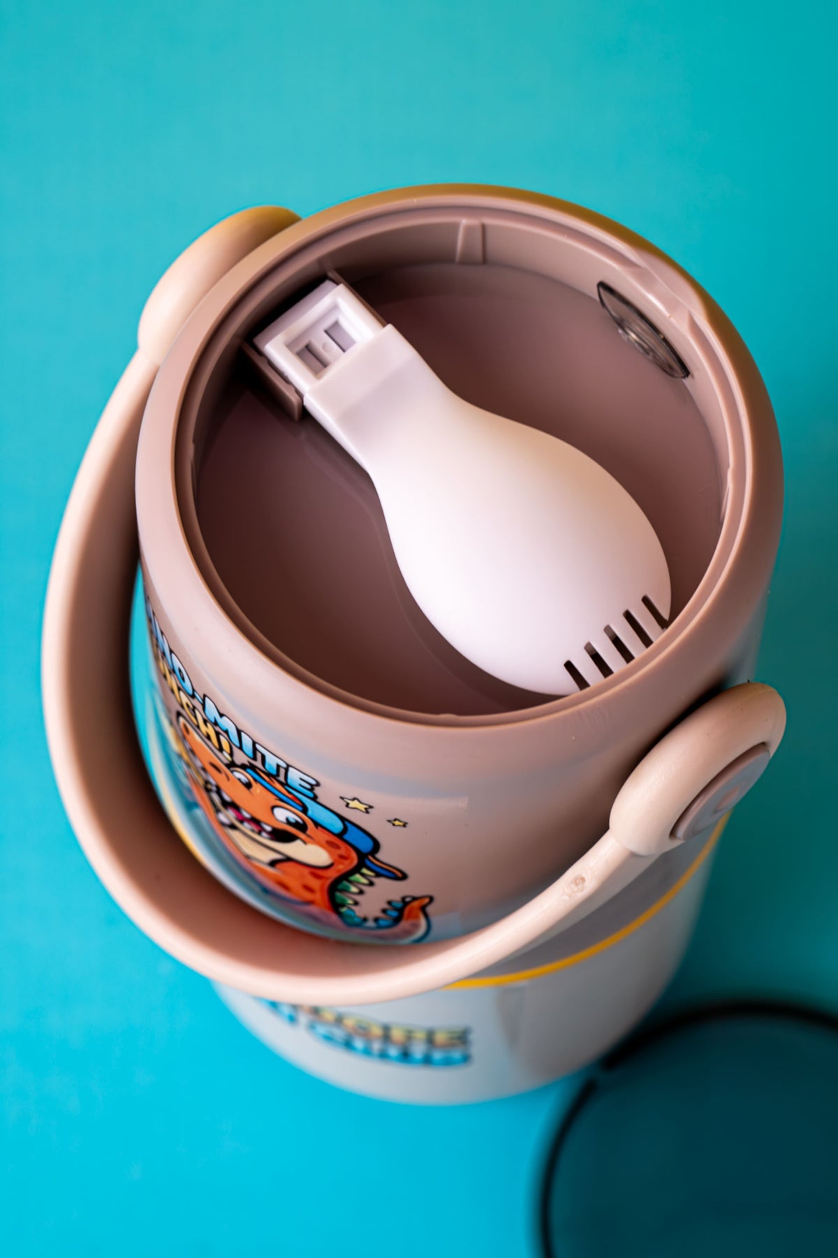 Dino-Mite Lunch – Sand Beige
